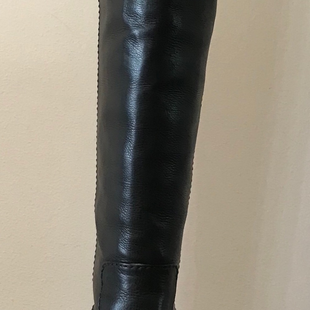 Dolce & Gabbana Black Leather KneeHi Riding Boots - Picture 2 of 6
